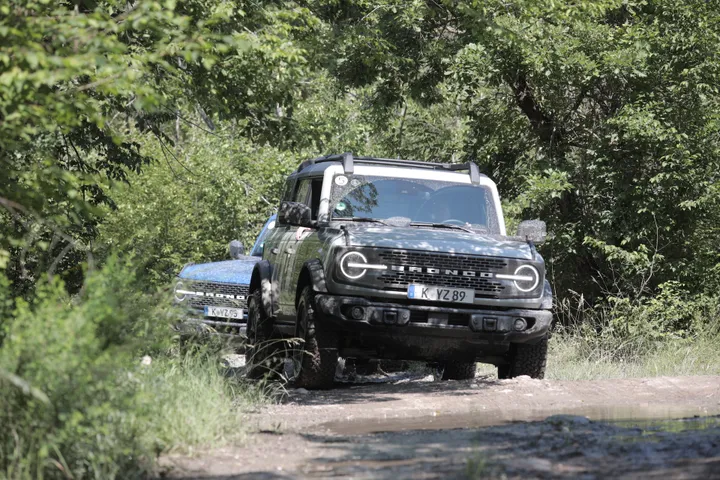 Ford Bronco fuoristrada badlands