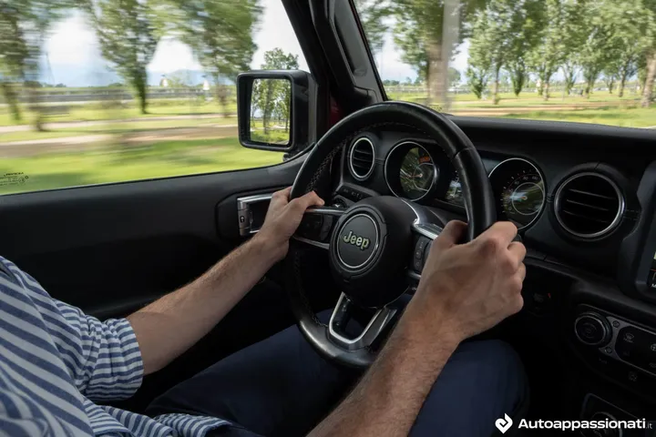 jeep gladiator 26