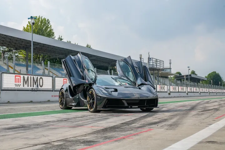 lotus evija