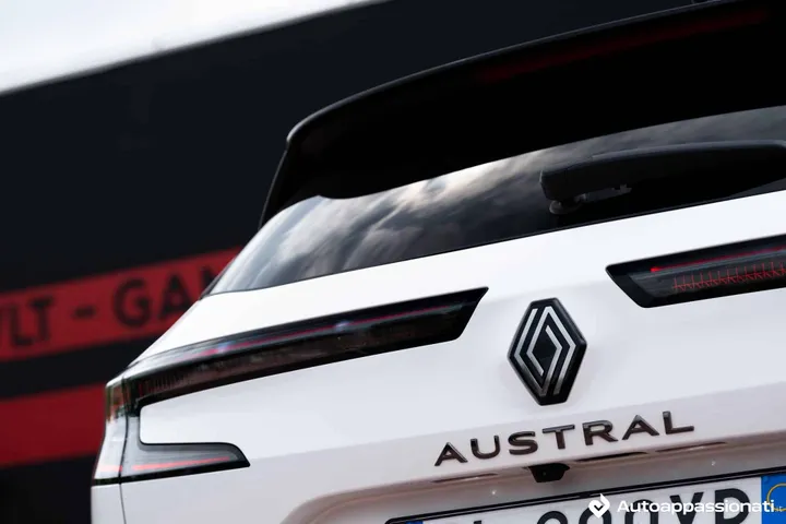 posteriore renault austral techno esprit alpine