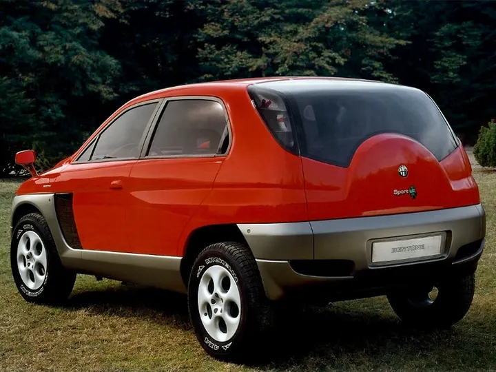 alfa romeo 145 sportut bertone posteriore