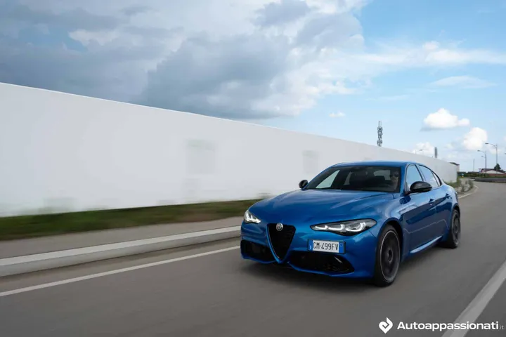 alfa romeo giulia my2023 25