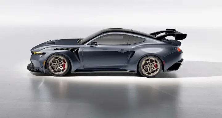 ford mustang gtd 2