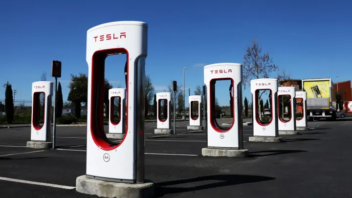 tesla supercharger strategy puts automakers in bind business 1383560058