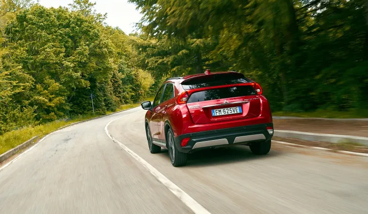 eclipse cross 2018