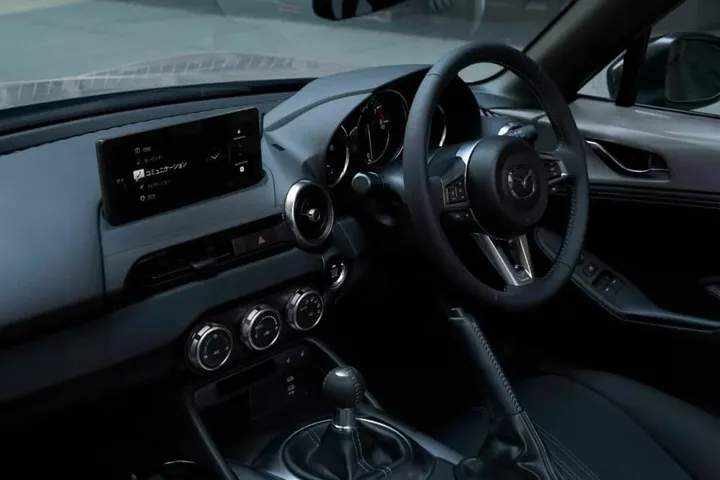 nuova mazda mx 5 interni