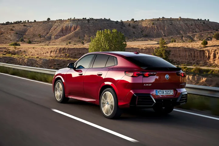 p90525191 highres the first ever bmw i scaled