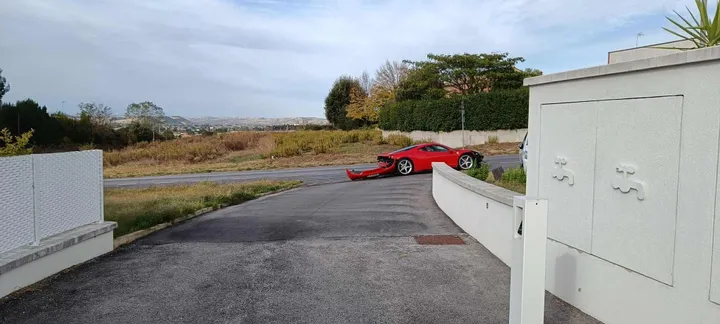 Ferrari osimo incidente