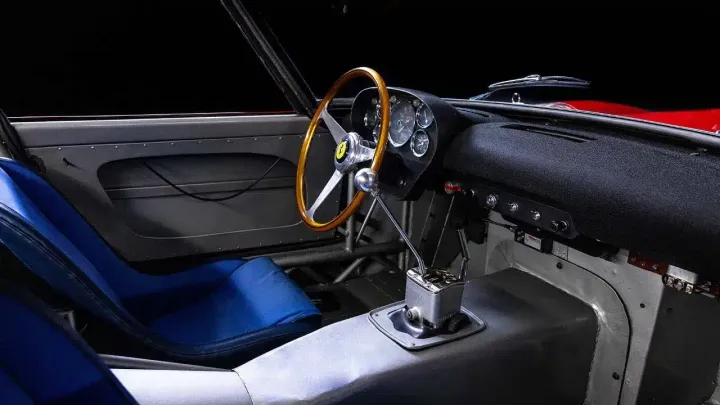 interni ferrari 250 GTO
