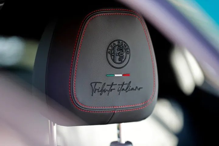 alfa romeo tributo italiano