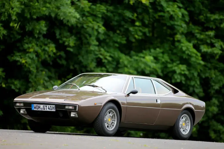 Ferrari Dino 308 GT4