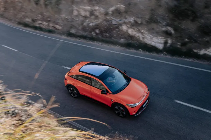 smart hashtag3 brabus photon orange exterior mallorca5 scaled