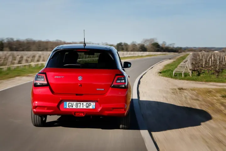 suzuki swift 2024 1