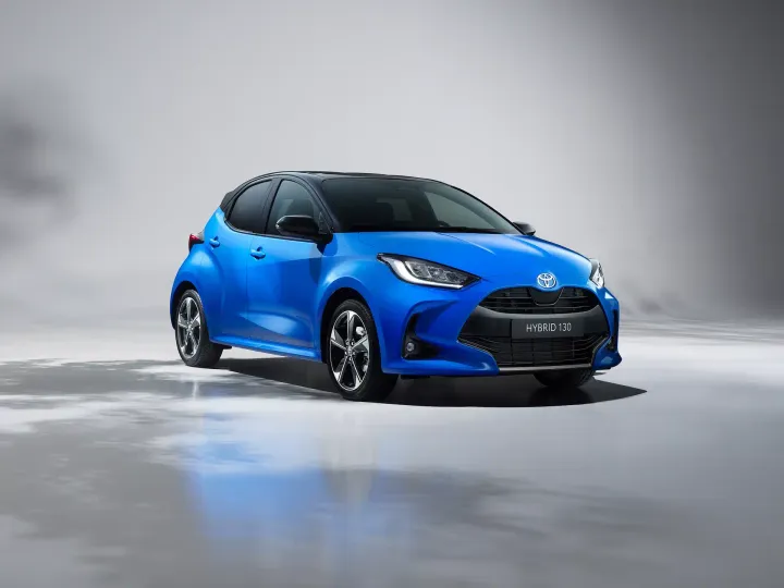 toyota yaris 2024 1