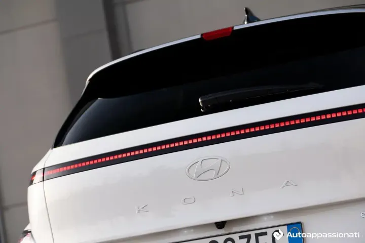 luce led posteriore hyundai kona elettrica