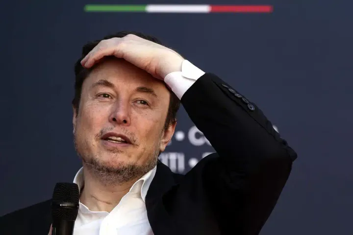 musk tesla perdita cinese