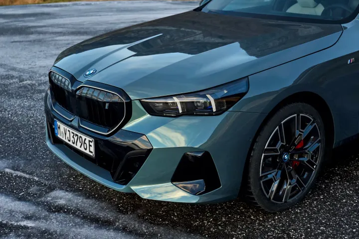 bmw serie 5 touring 2 scaled