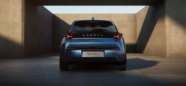 ypsilon 2024 posteriore