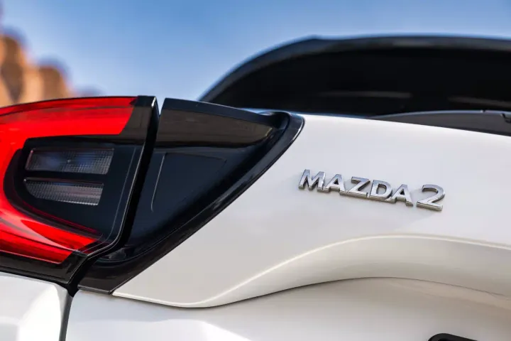mazda2 hybrid 2024