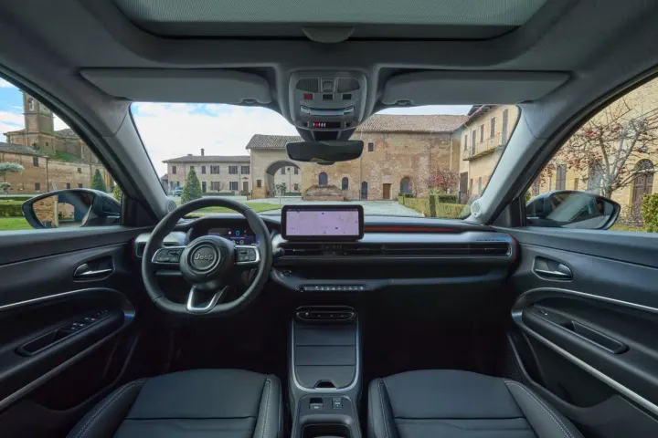 jeepavengere hybrid 4