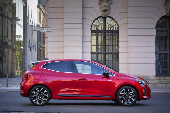 mitsubishi colt 2024 gamma 2