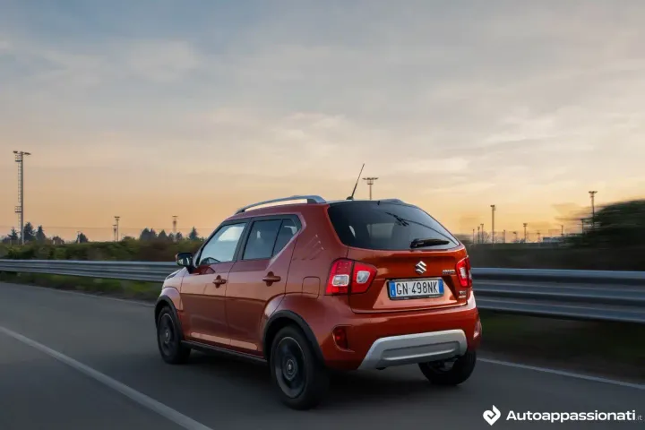 suzuki ignis hybrid 2024 11