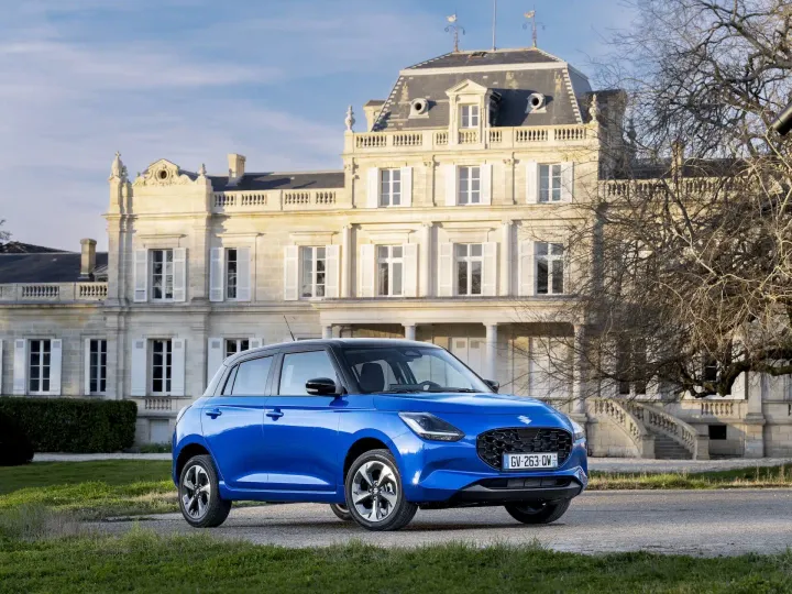 suzuki swift hybrid 2024 13