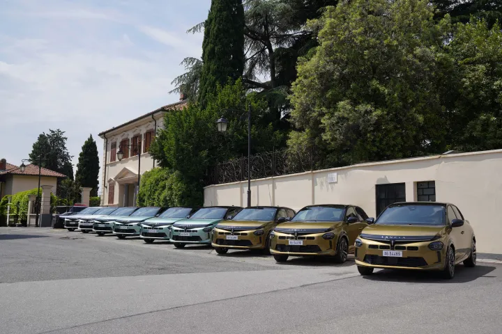 new lancia ypsilon in revigliasco torinese