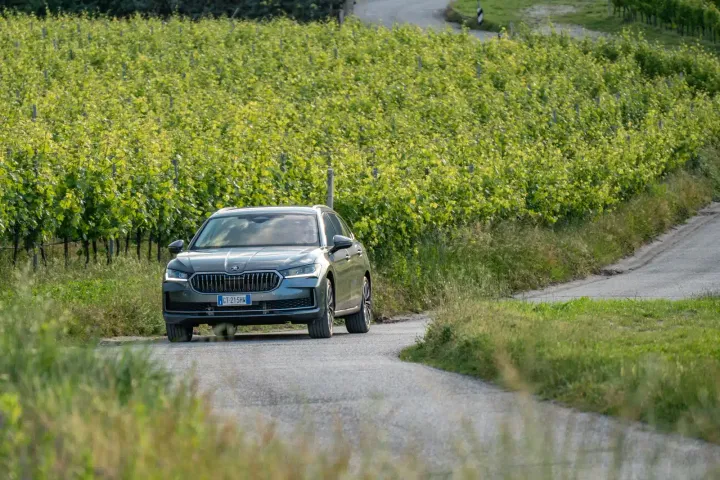 skoda superb 2024