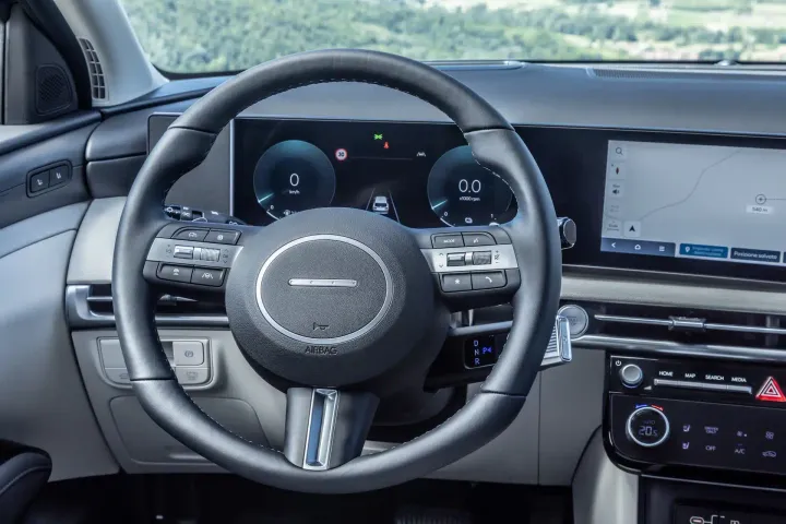 hyundai tucson 2024 4