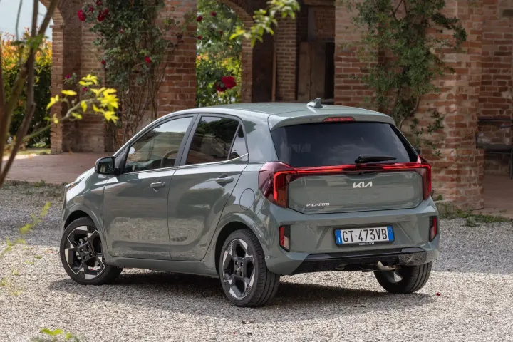 kia picanto 2024 3