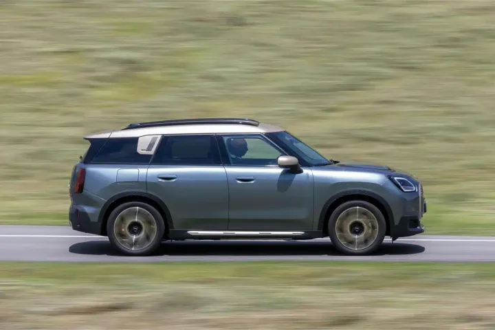 mini countryman D