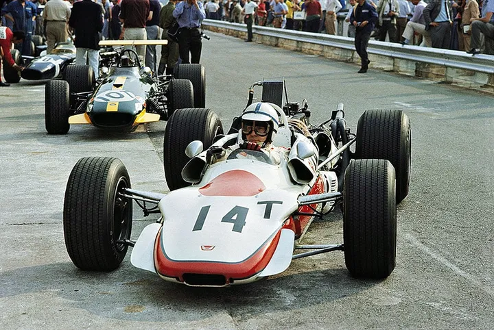 Honda RA302