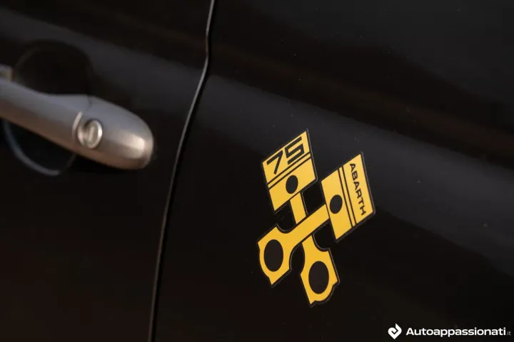 abarth 695 75 anniversario 06
