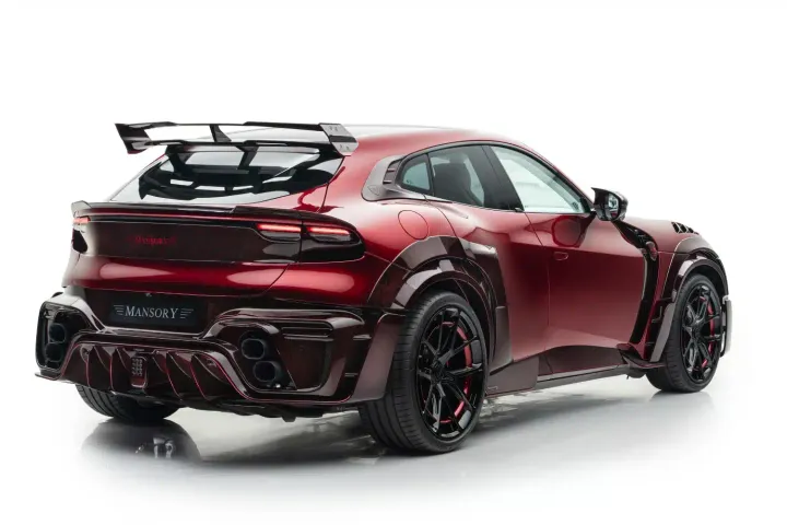 mansory pugnator 02