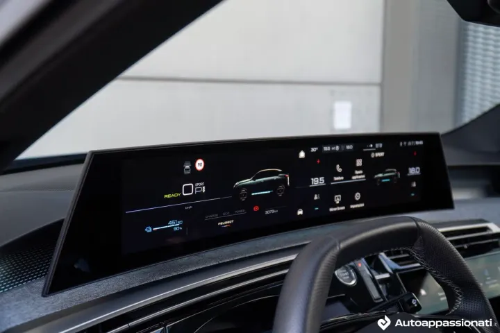 peugeot e3008gt 04