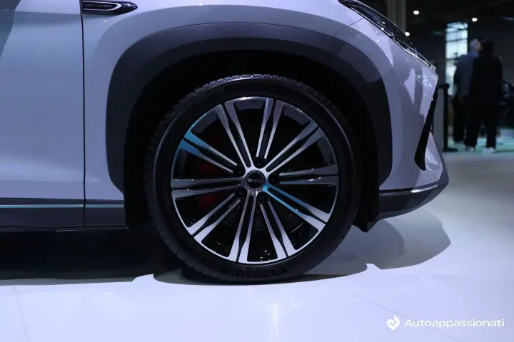 BYD Sealion
