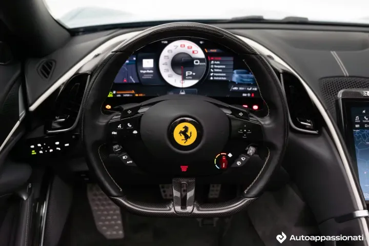 ferrari roma spider 02