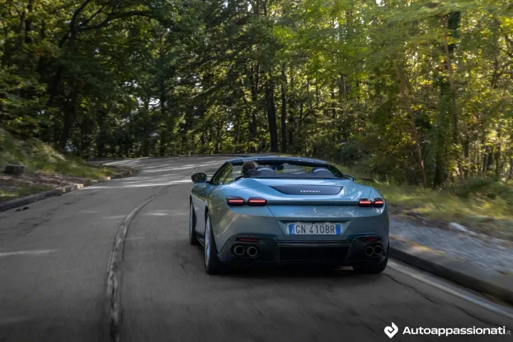 ferrari roma spider 39