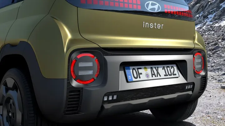 hyundai inster cross 03