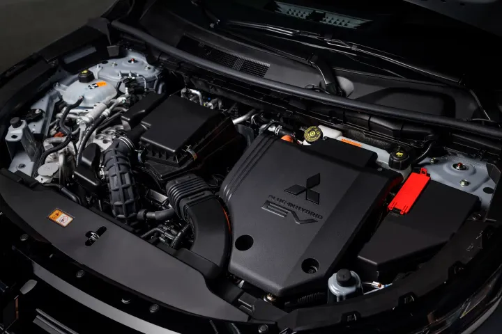 Nuovo Mitsubishi Outlander PHEV