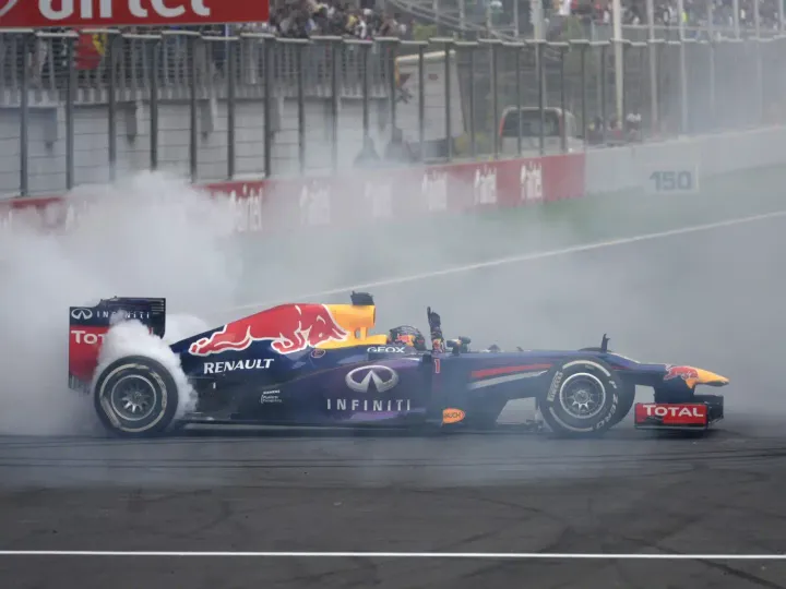 red bull rb9