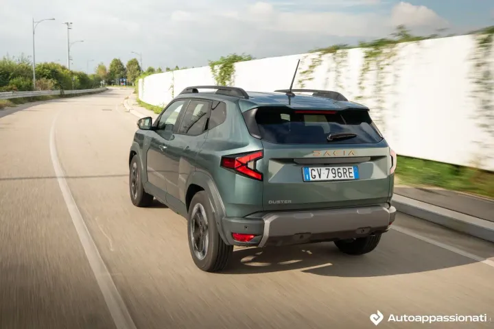 dacia duster gpl 2024 25