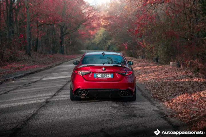 alfa romeo giulia quadrifoglio supersport 07