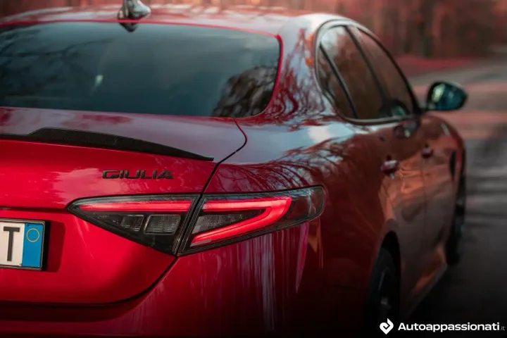 alfa romeo giulia quadrifoglio supersport 08