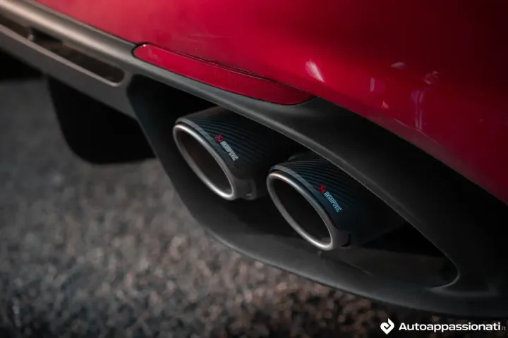 alfa romeo giulia quadrifoglio supersport 09