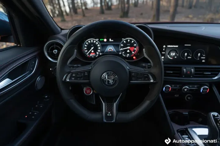 alfa romeo giulia quadrifoglio supersport 22