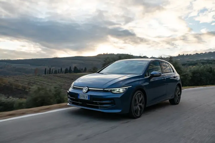 prova golf 8.5 ehybrid