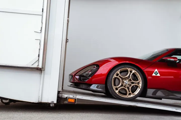 33 stradale