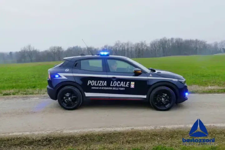 Alfa-Romeo-Junior-Polizia-Locale